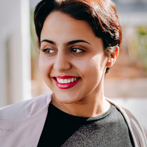 Dra. Camila Ferrari